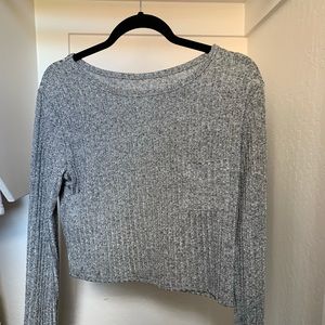 Grey sweater with pocket